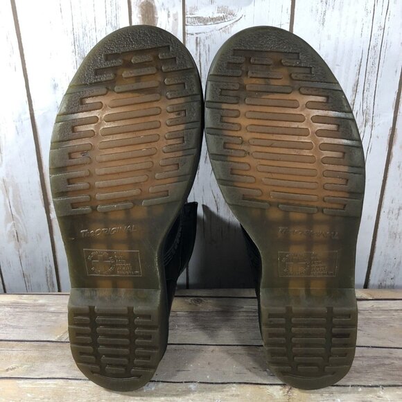 Dr. Martens Patent Leather Combat 8 Eye Boots Womens Size 10 Lace Up Shiny - Picture 12 of 12